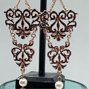 Elegant Rose Gold Filigree Earrings